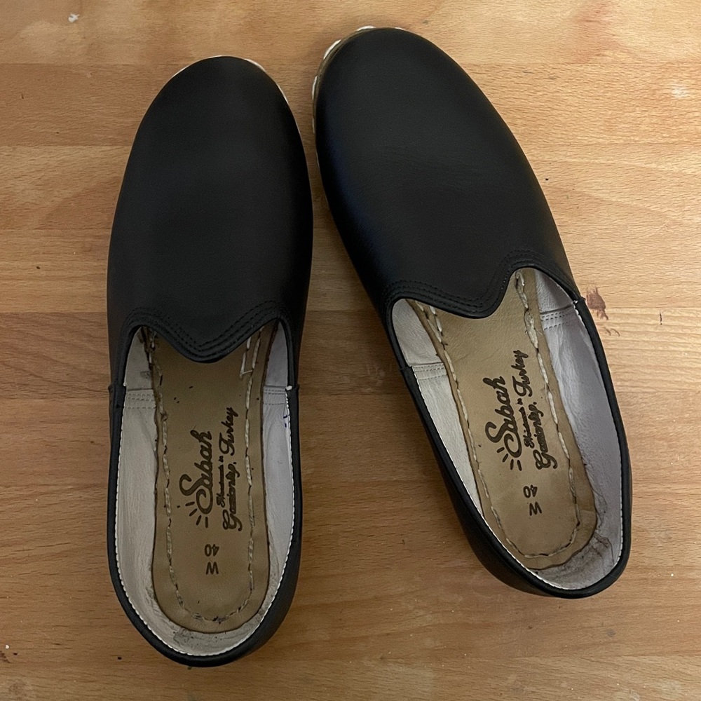 Sabah Black Leather Slip-Ons